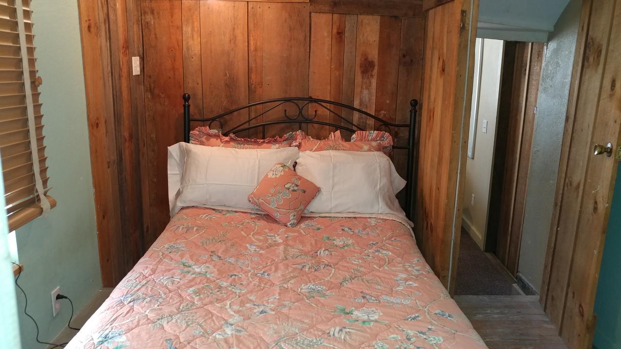 Arrowmont Stables & Cabins Cullowhee Extérieur photo